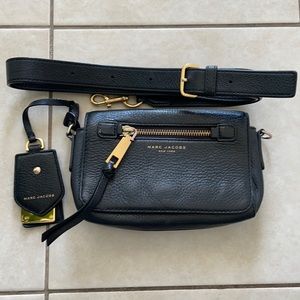 Marc jacobs small crossbody bag in black